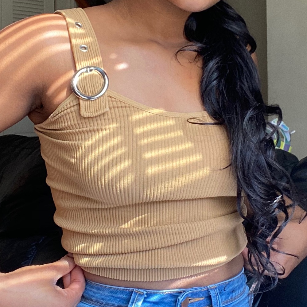 Ribbed crop top